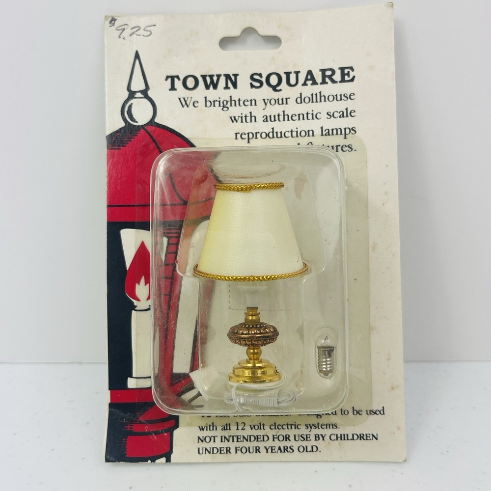 Vtg Town Square Dollhouse Electric Table Lamp Miniature Diorama